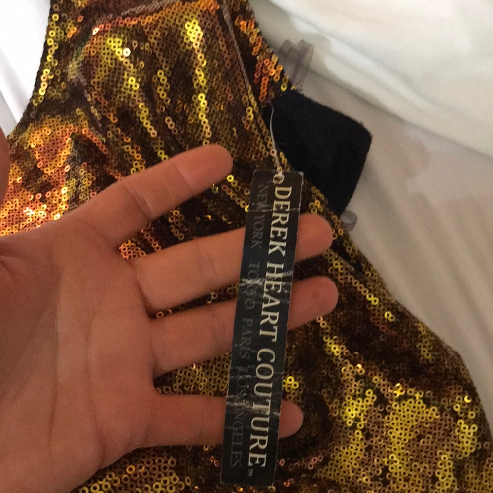 Dress - Picture 3 of 3